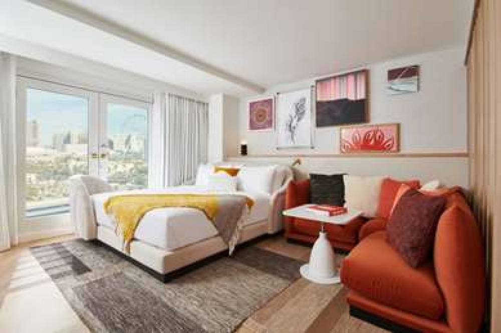 VIRGIN HOTELS LAS CURIO BY HILTON 1