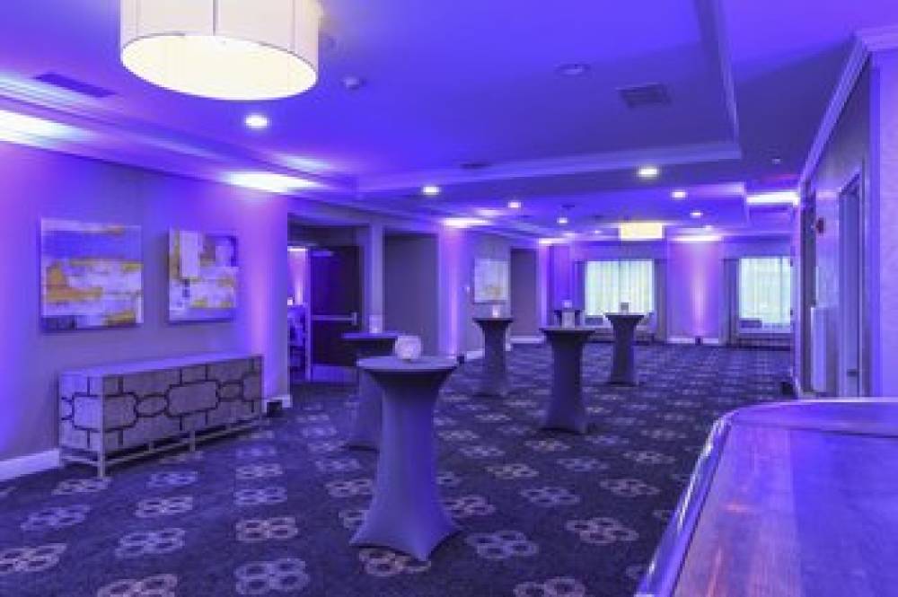VOCO DOWNTOWN BY IHG 6