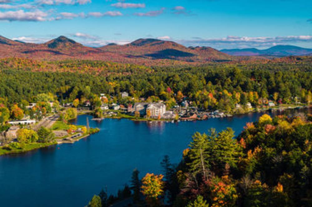 VOCO SARANAC LAKE BY IHG 9