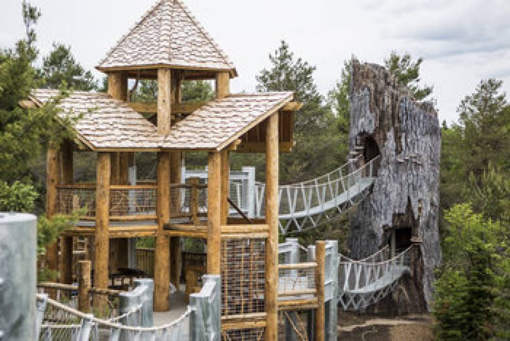 VOCO SARANAC LAKE BY IHG 7