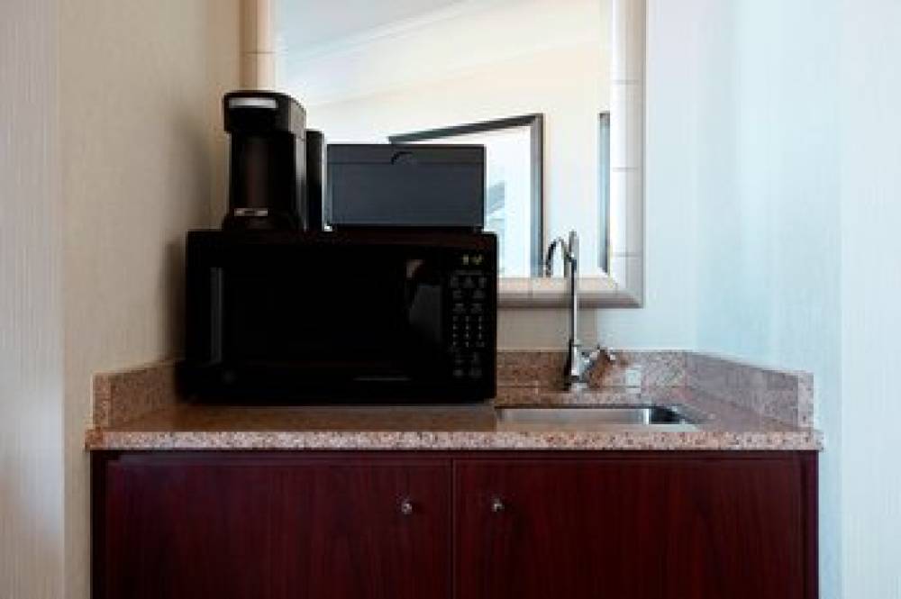 Washington Dulles Marriott Suites 10