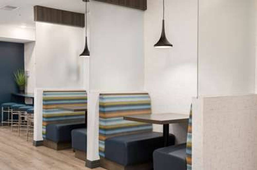WATERWALK EXTENDED STAY BY WYNDHAM 10