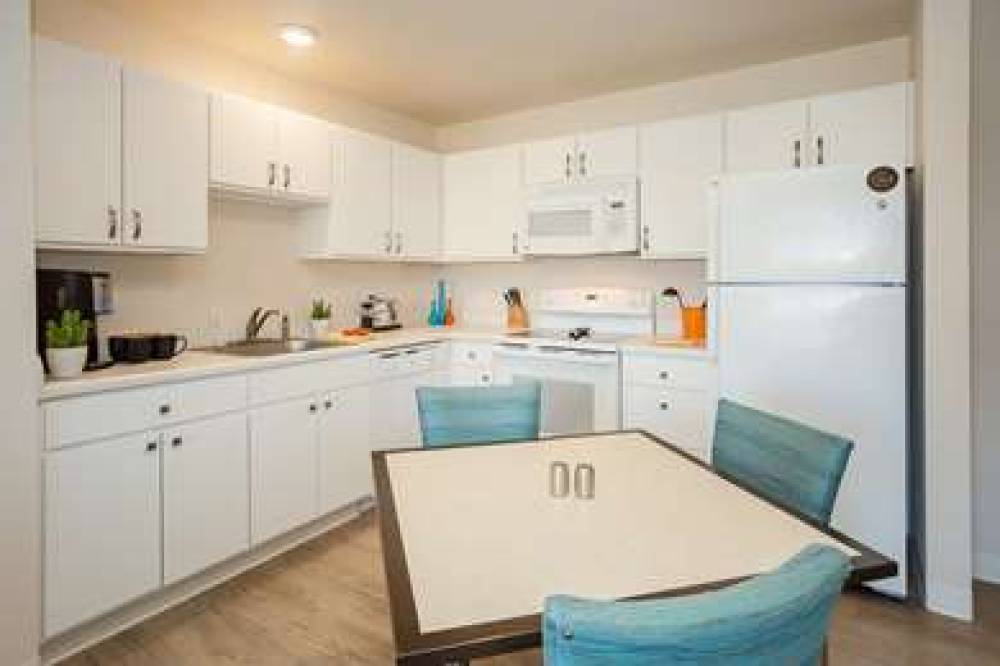 WATERWALK EXTENDED STAY BY WYNDHAM 7