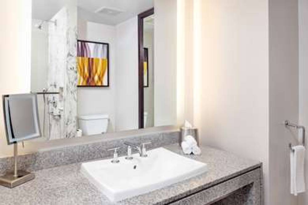 West 57th Street By Hilton Club 8