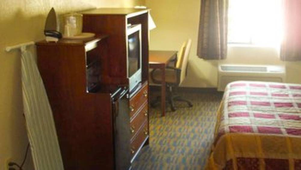 Western Motel Inn & Suites Haz 7