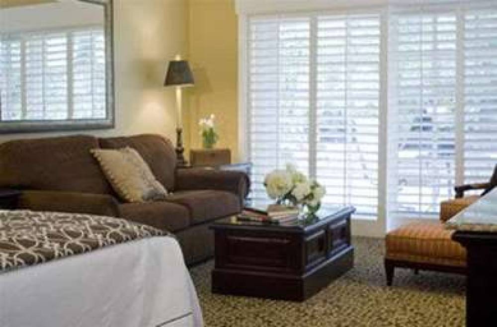 Westlake Village Inn 5