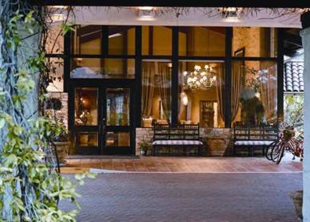 Westlake Village Inn 1