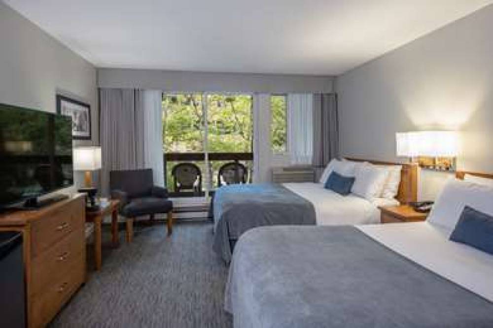 Whistler Village Inn And Suites 1
