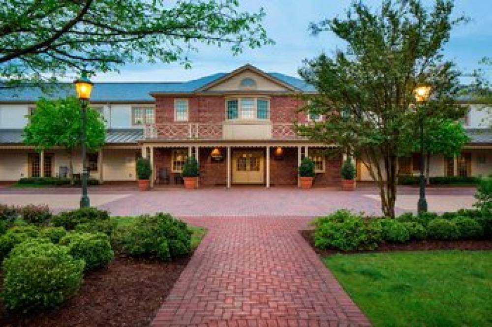 Williamsburg Lodge Autograph Collection 1