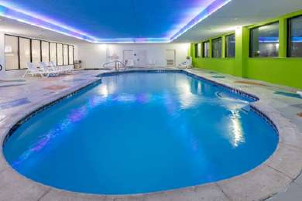 WINGATE BY WYNDHAM DALLAS LOVE FIEL 5