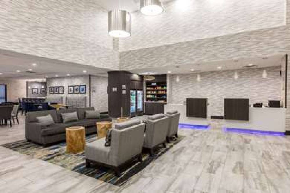 WINGATE BY WYNDHAM DALLAS LOVE FIEL 2