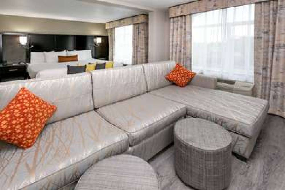 WINGATE BY WYNDHAM DALLAS LOVE FIEL 7