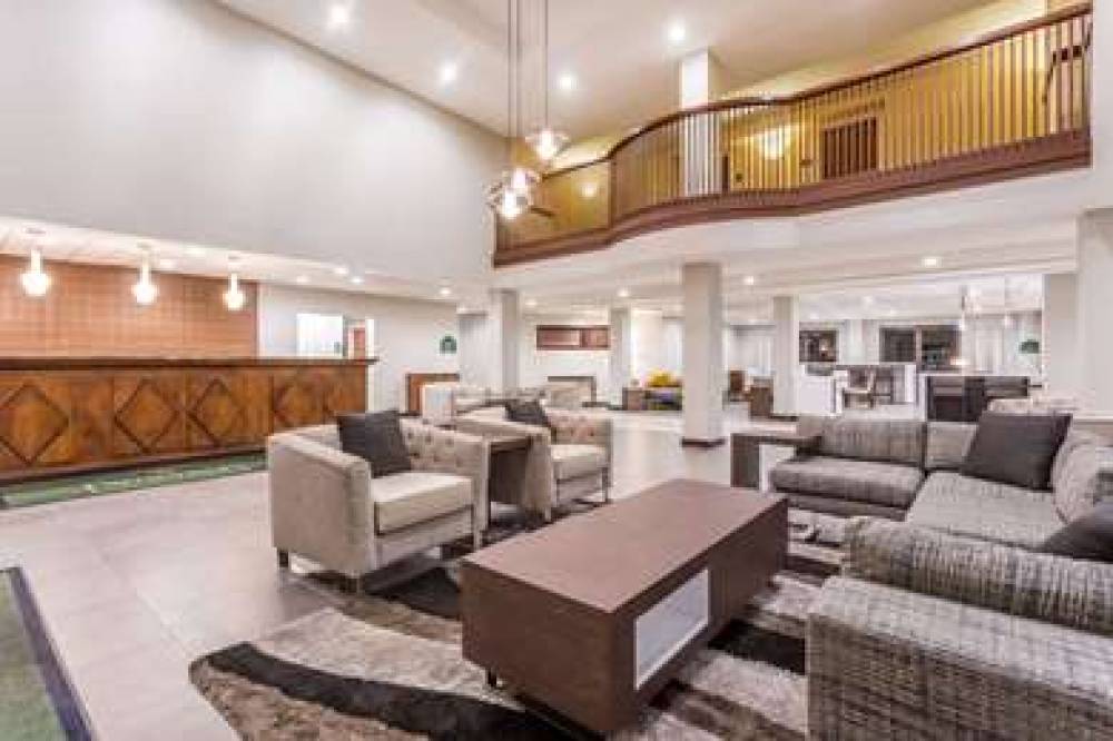 Wingate By Wyndham Greenville Airport 2