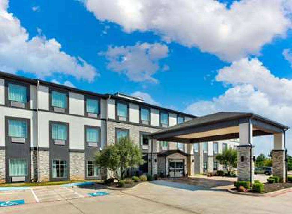 WINGATE BY WYNDHAM LONGVIEW NORTH 2
