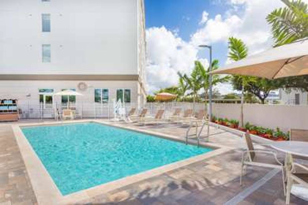 WINGATE BY WYNDHAM MIAMI AIRPO 10