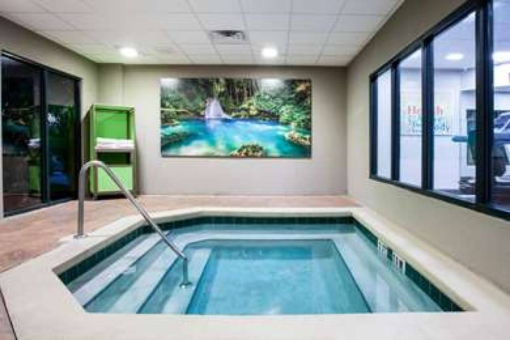 Wingate By Wyndham Orlando International Airport 8