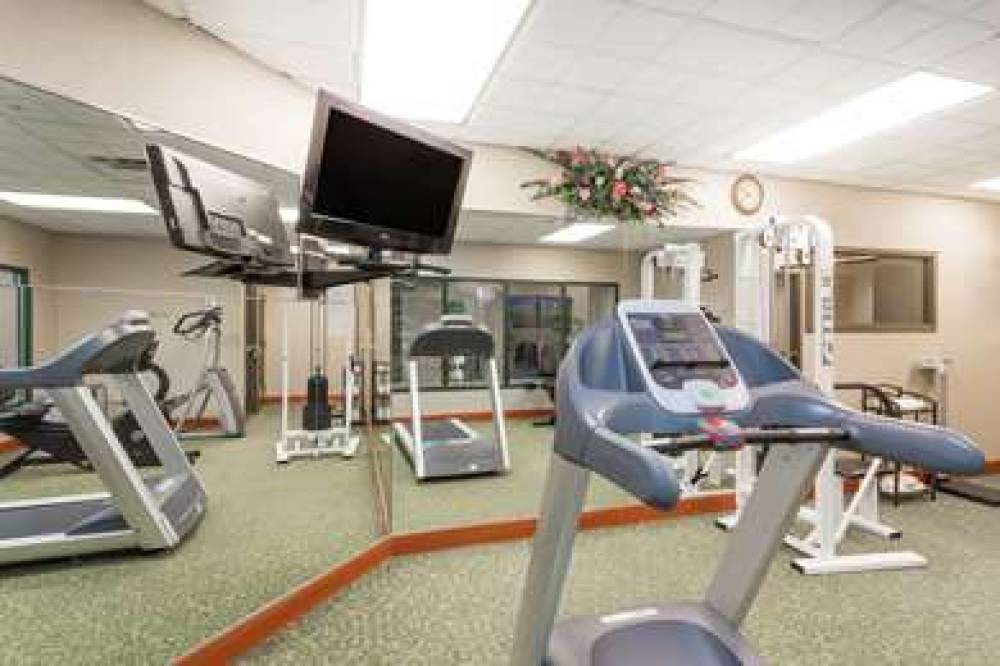 Wingate By Wyndham Orlando International Airport 10