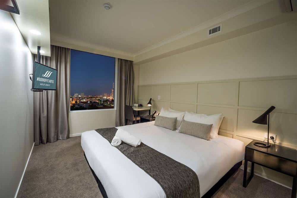 WOODROFFE HOTEL 8