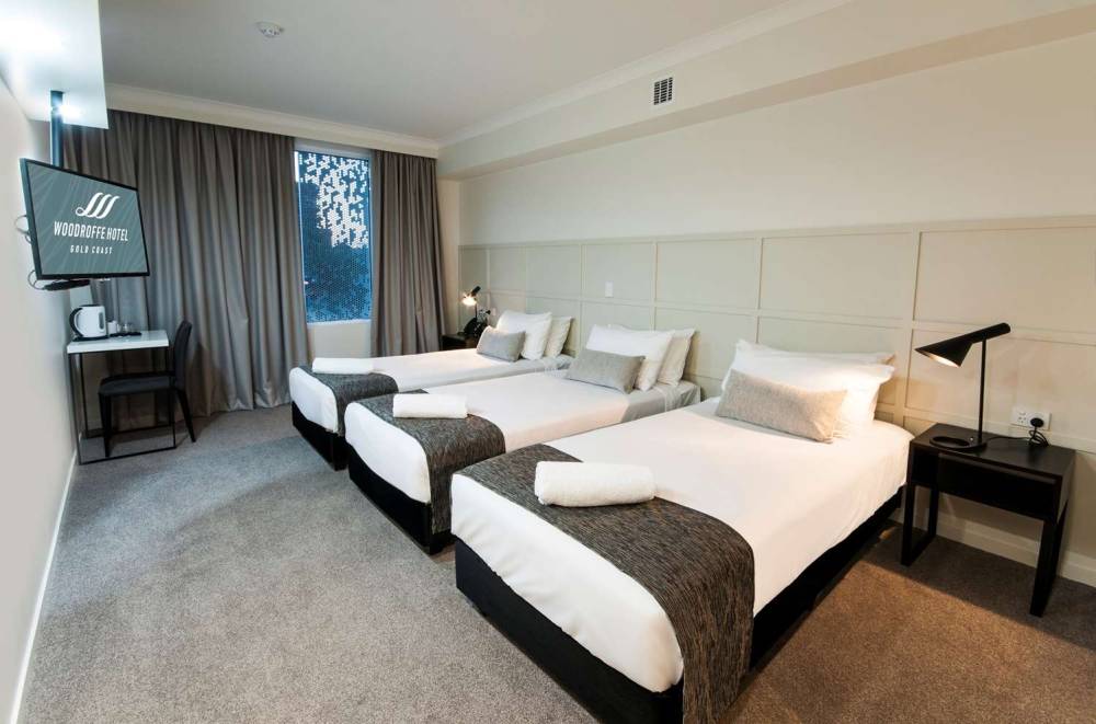 WOODROFFE HOTEL 9