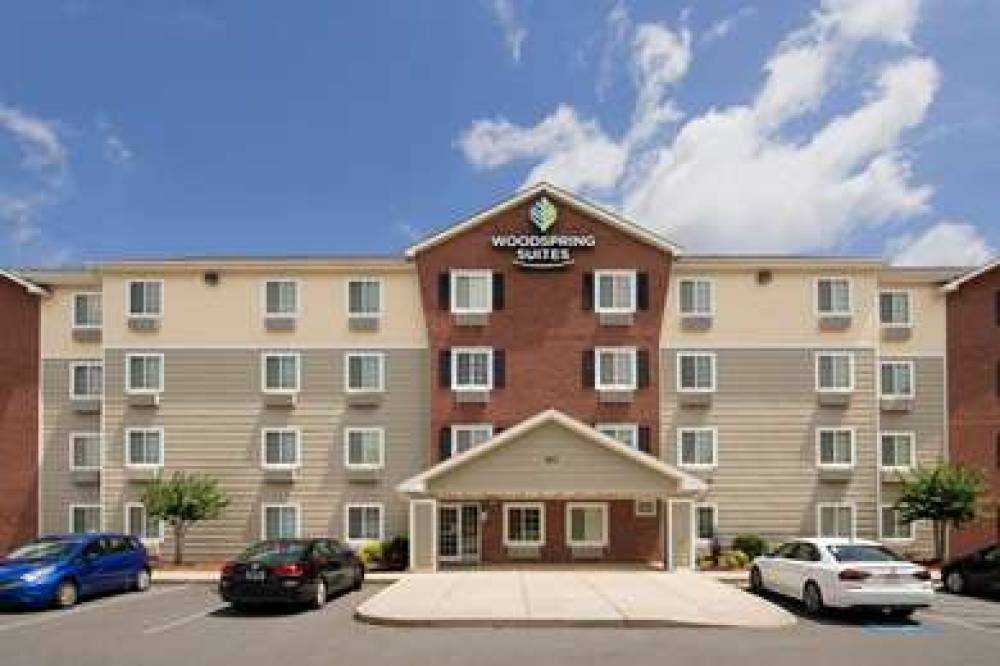 WOODSPRING SUITES CHARLOTTE GASTONI 1