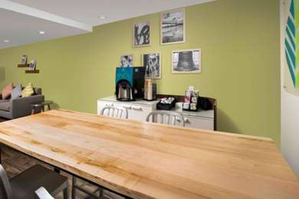WOODSPRING SUITES CHERRY HILL 6