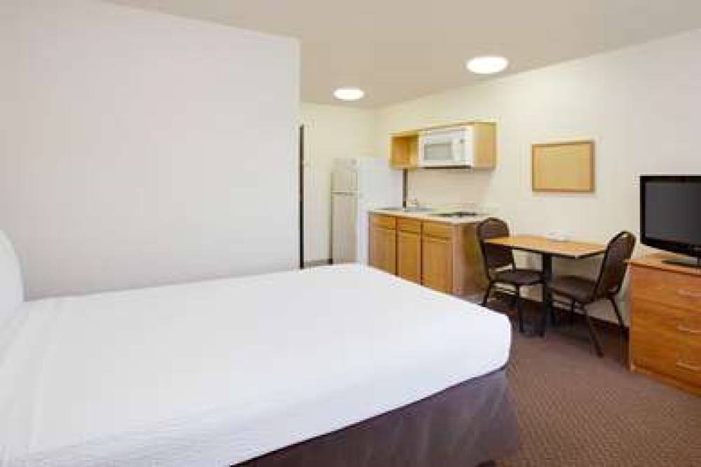 WOODSPRING SUITES CHESAPEAKE-NORFOL 5