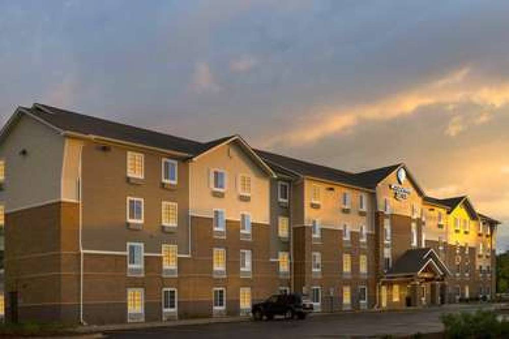 WOODSPRING SUITES CHICAGO DARIEN 4