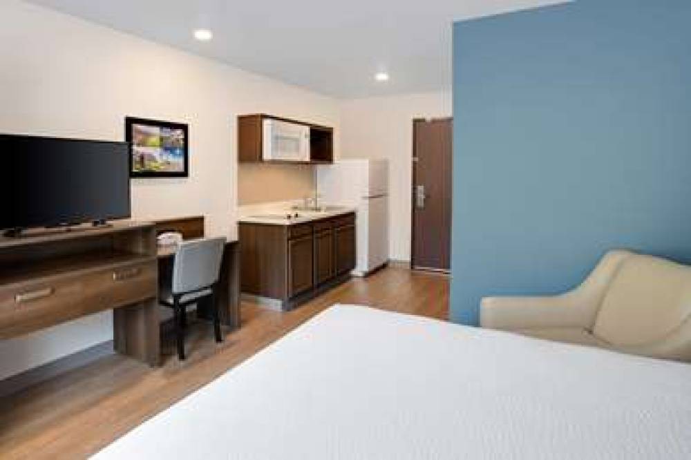WOODSPRING SUITES DAYTONA BEACH INT 6