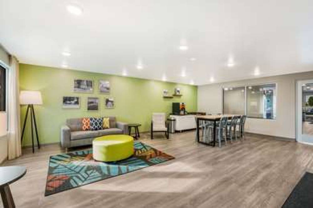WOODSPRING SUITES ELGIN - CHICAGO 10