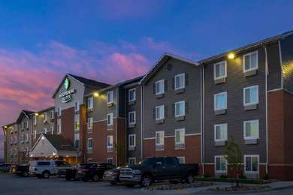 WOODSPRING SUITES FARGO NORTH NEAR 3