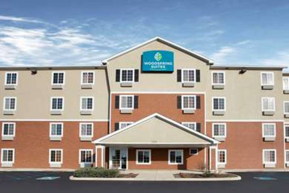 WOODSPRING SUITES FORT WAYNE 1
