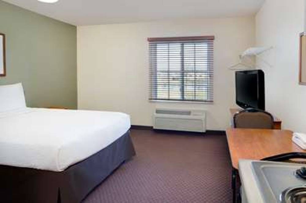 WOODSPRING SUITES FORT WAYNE 6