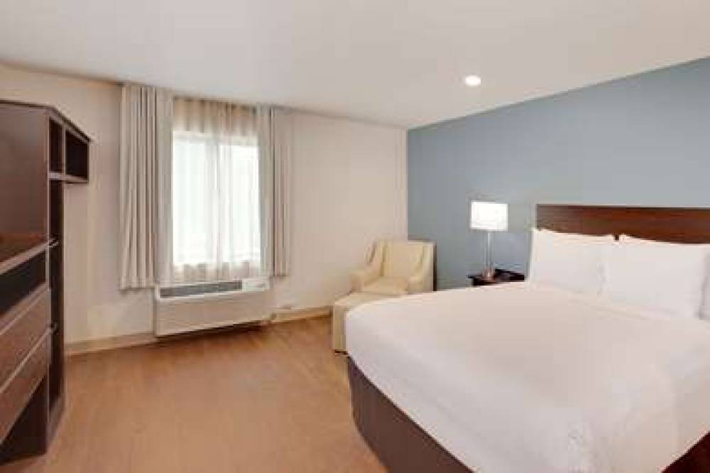 WOODSPRING SUITES LAS COLINAS 1