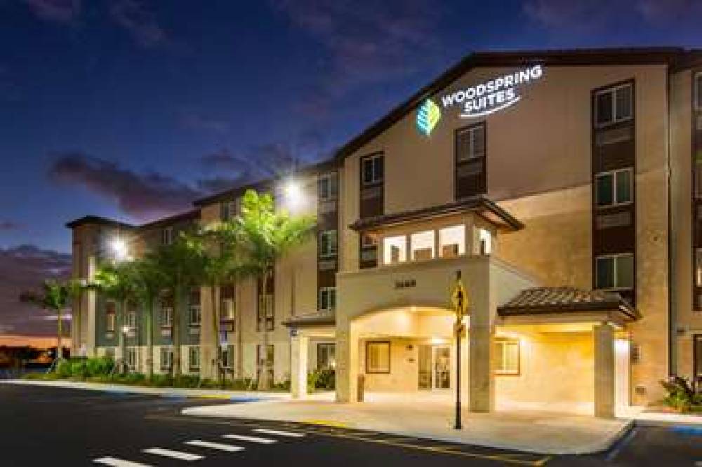 WOODSPRING SUITES MIRAMAR 4