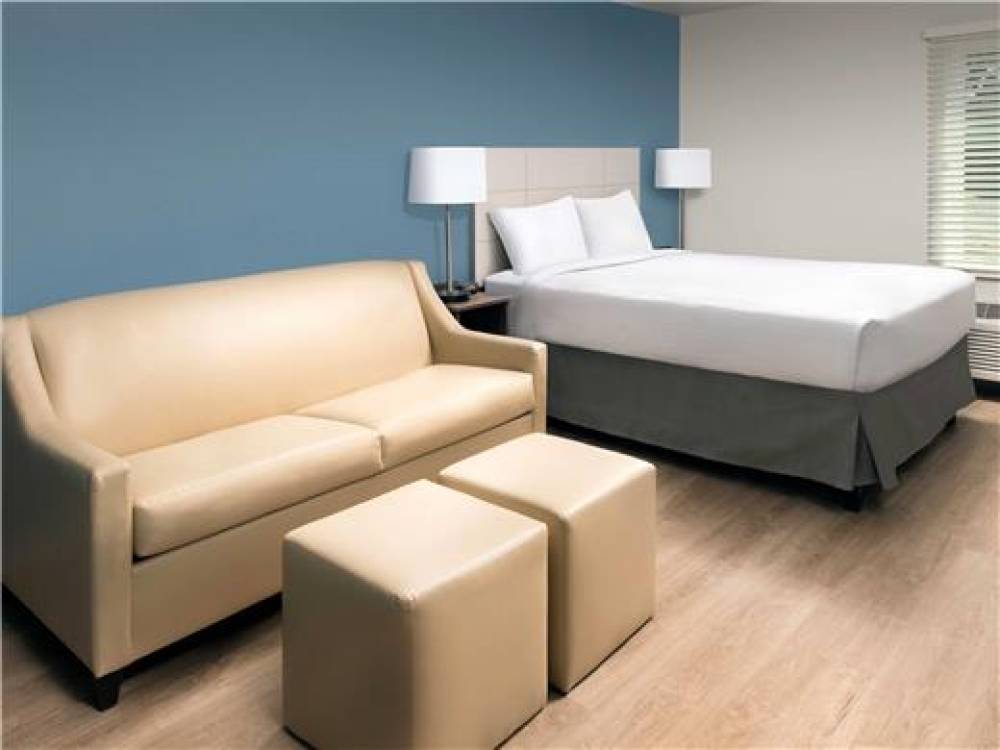 WOODSPRING SUITES ORLANDO EAST UCF 9