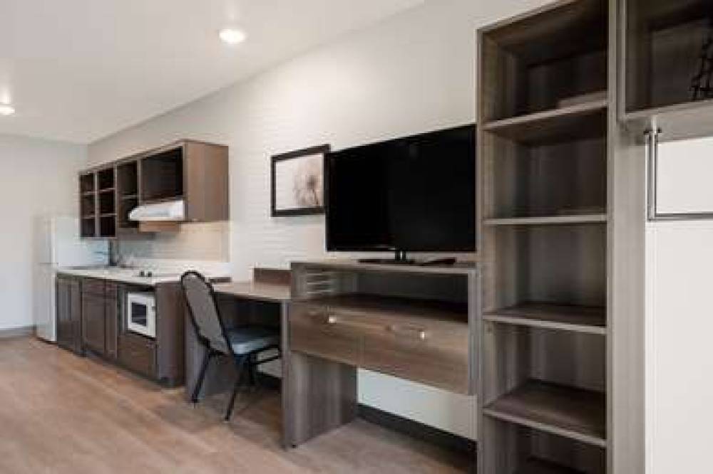 WOODSPRING SUITES PHOENIX-DEER VALL 9