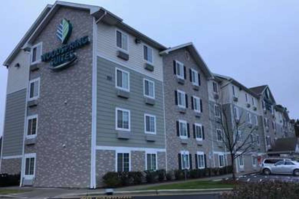WOODSPRING SUITES RALEIGH APEX 5