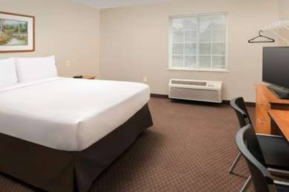 WOODSPRING SUITES RALEIGH APEX 8