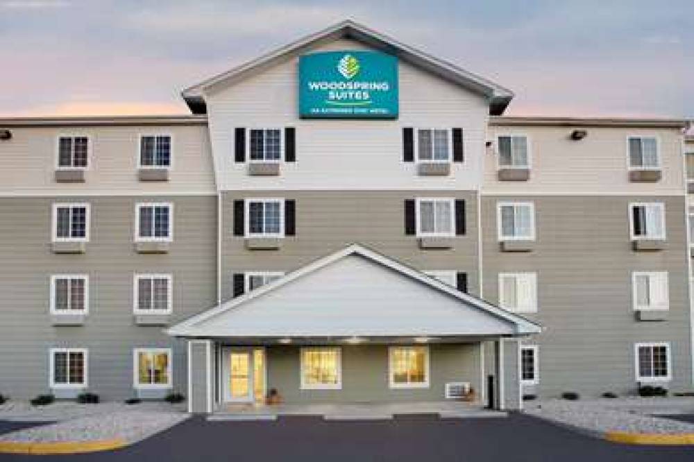 WOODSPRING SUITES RICHMOND COLONIAL 9
