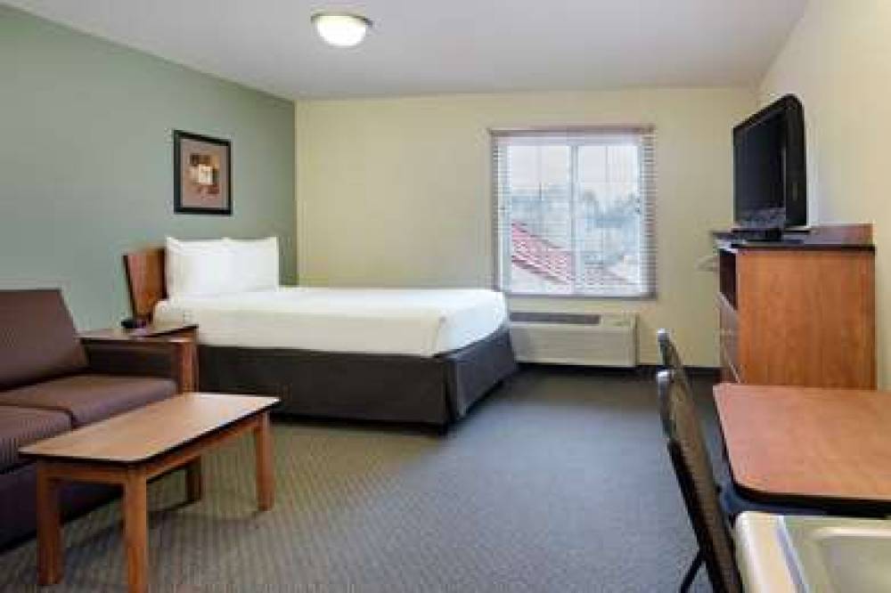 WOODSPRING SUITES RICHMOND WEST I-6 10