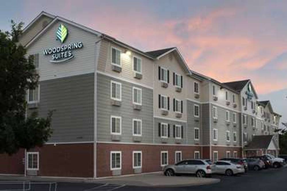 WOODSPRING SUITES SAN ANTONIO NORTH 8