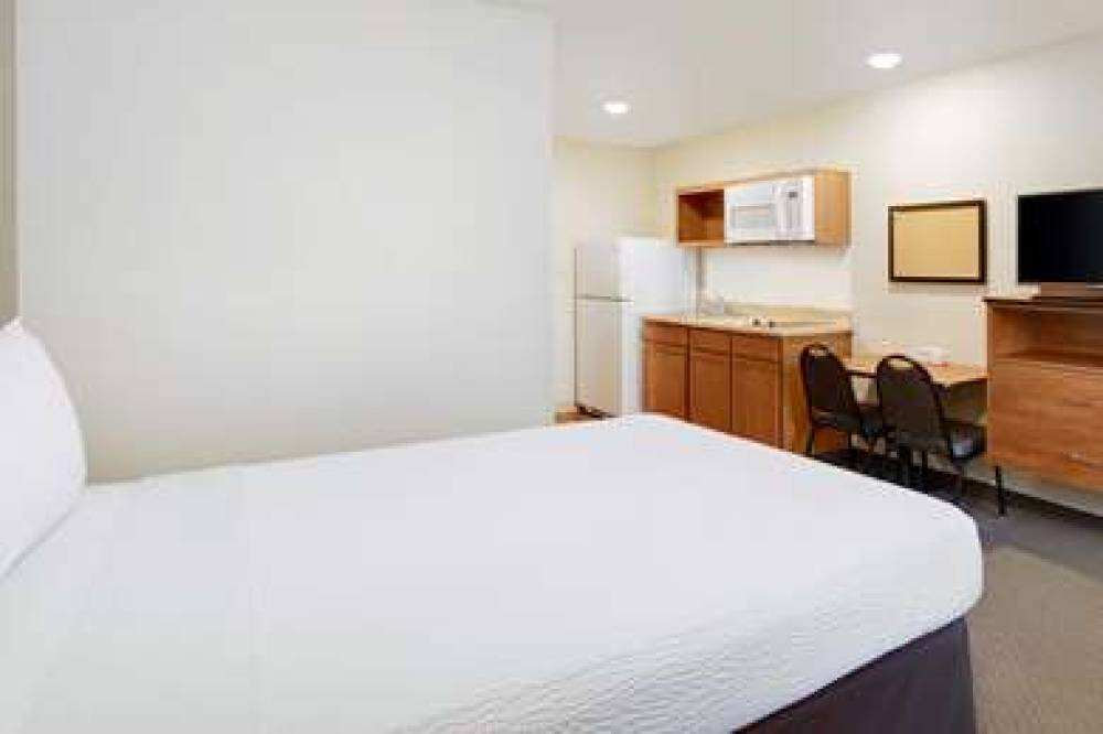 WOODSPRING SUITES VIRGINIA BEACH 7
