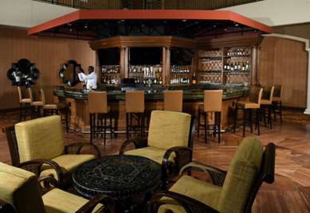 Woolley's Classic Suites 4