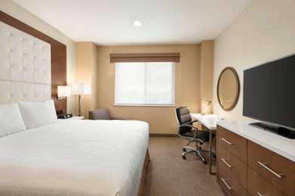 WYNDHAM ANAHEIM 10