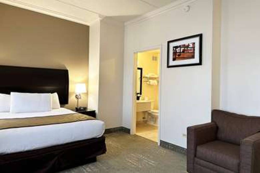 WYNDHAM CHICAGO MCCORMICK 2
