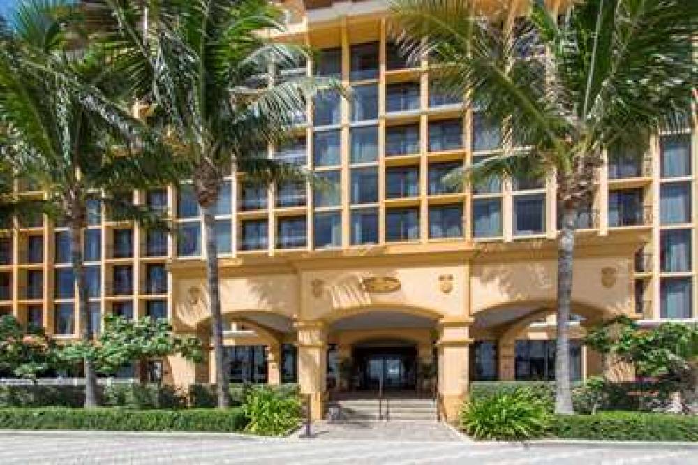 Wyndham Deerfield Beach Resort 1