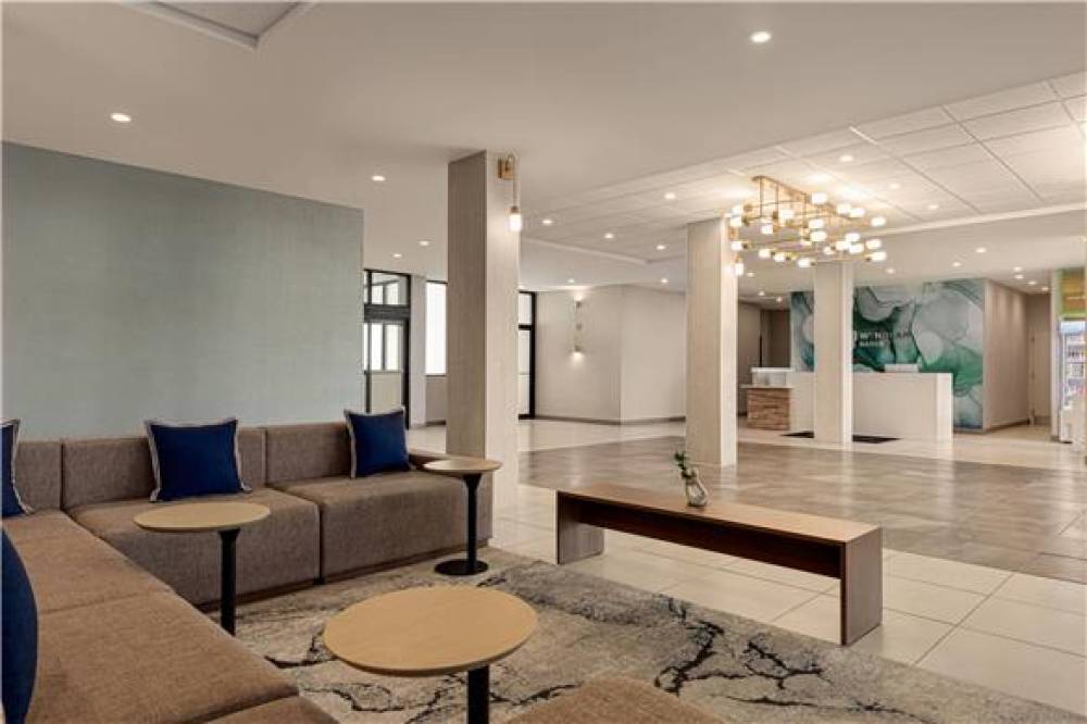 WYNDHAM GARDEN ATLANTA AIRPORT 5