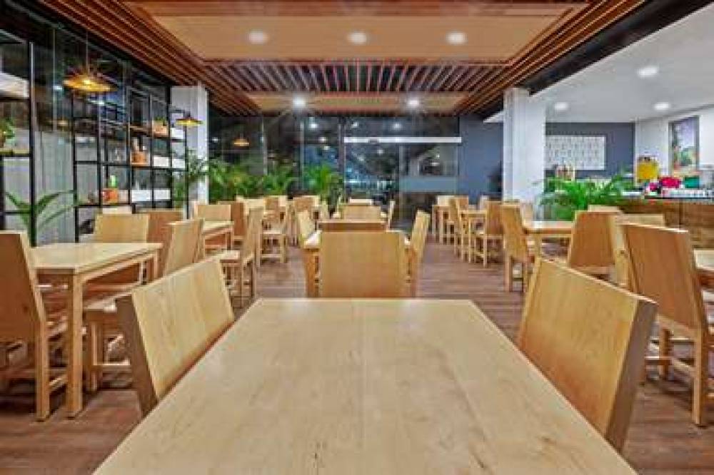 WYNDHAM GARDEN CANCUN DOWNTOWN 7