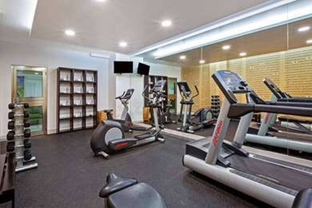 WYNDHAM GARDEN CANCUN DOWNTOWN 8