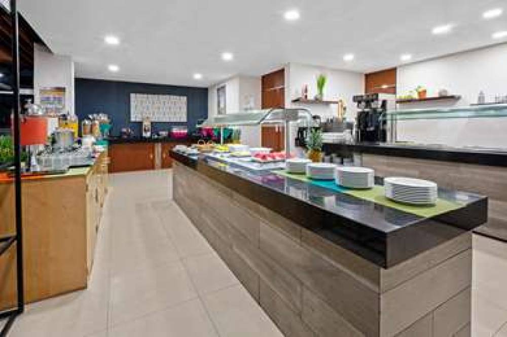 WYNDHAM GARDEN CANCUN DOWNTOWN 6